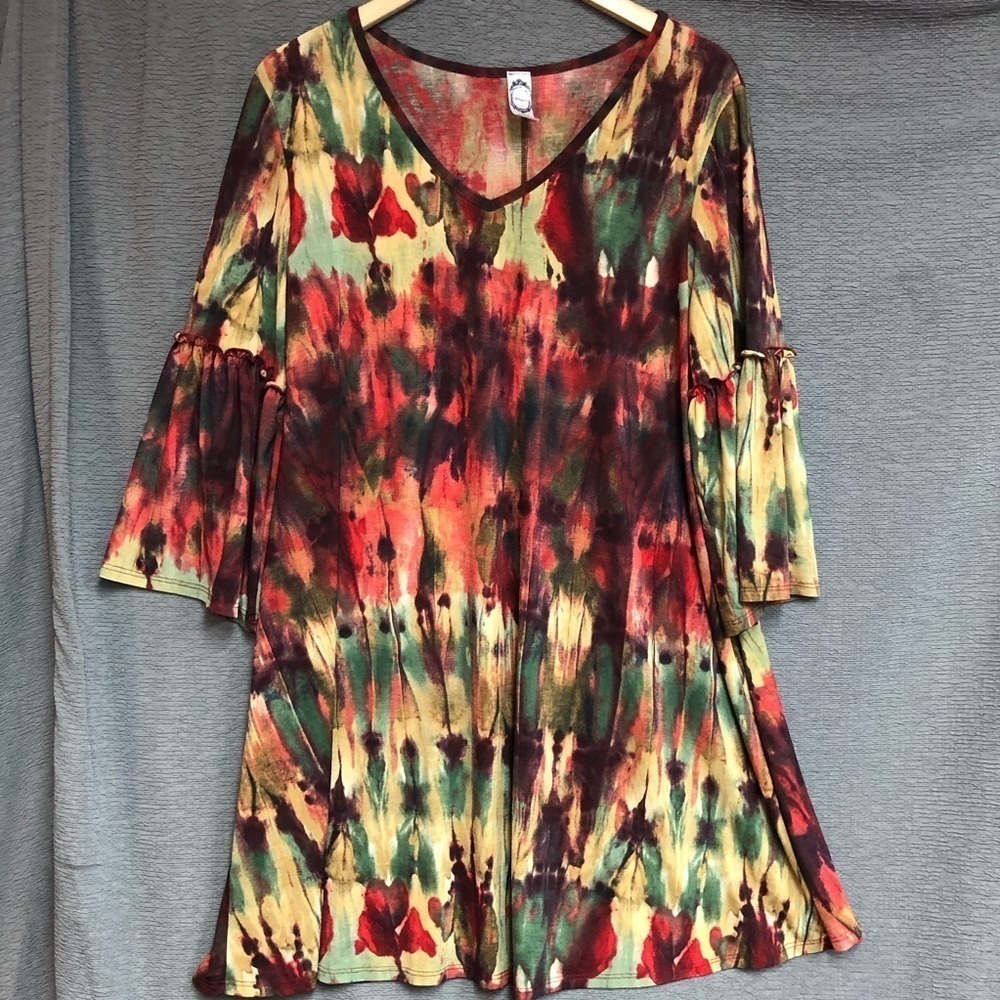 Honeymee LA large, ruffle sleeve abstract, print dress